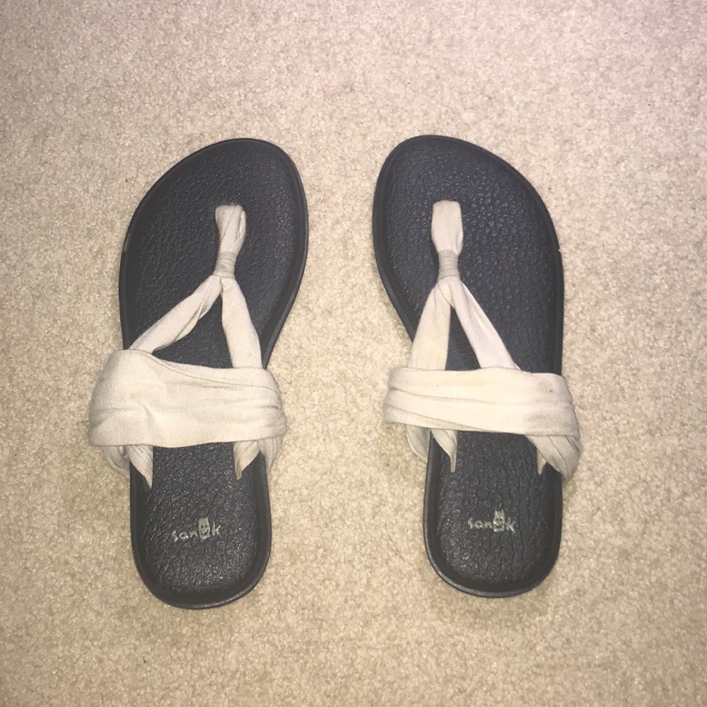 Sanuk sandals